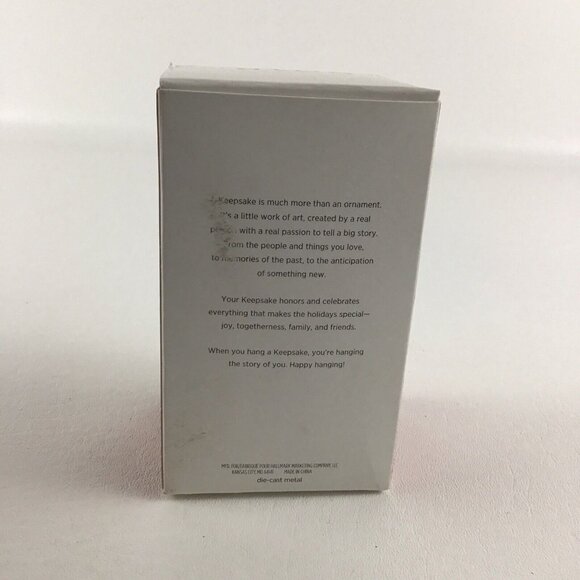 Hallmark Keepsake Ornament 1941 GMC CCKW Military Army Cargo Truck Vehicle 2018 - Picture 3 of 6